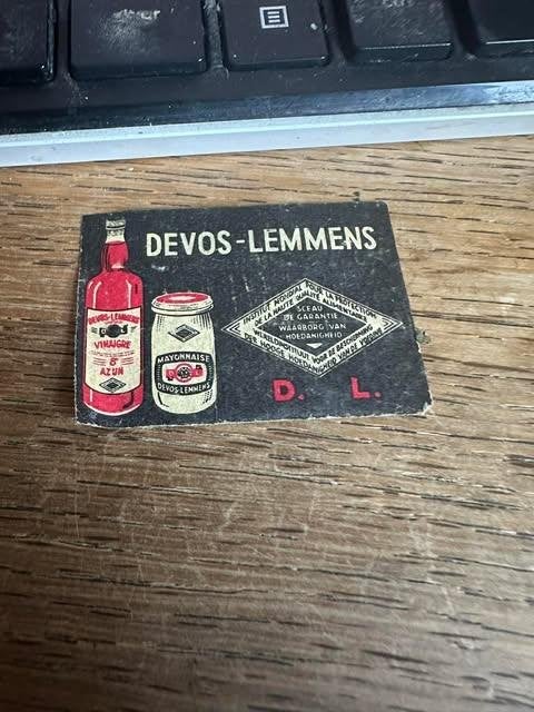 Etiquette de boîte d'allumettes Devos Lemmens, Boîtes ou marques d'allumettes, Enlèvement ou Envoi, Utilisé, Info@dvoslemm.lu
