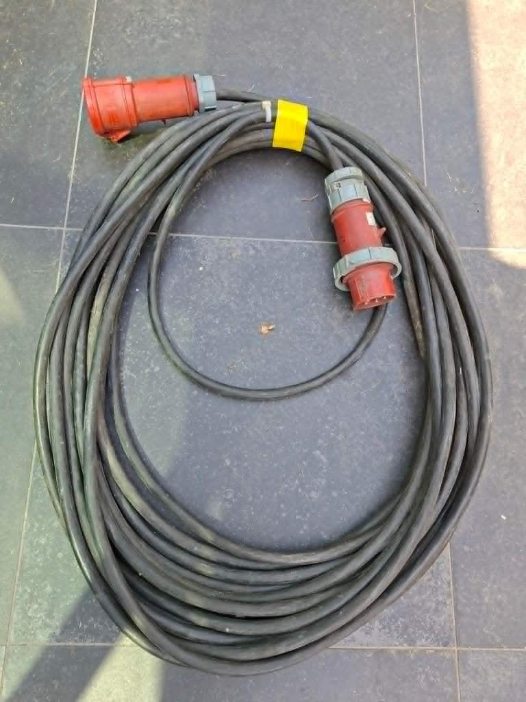 32a 5g4 29m verlengkabel, Bricolage & Construction, Électricité & Câbles, Enlèvement, Utilisé, Câble ou Fil électrique