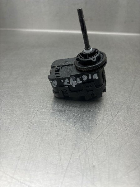 KOPLAMPMOTOR Kia Rio IV (YB) (01-2017/09-2020), Gebruikt, Kia