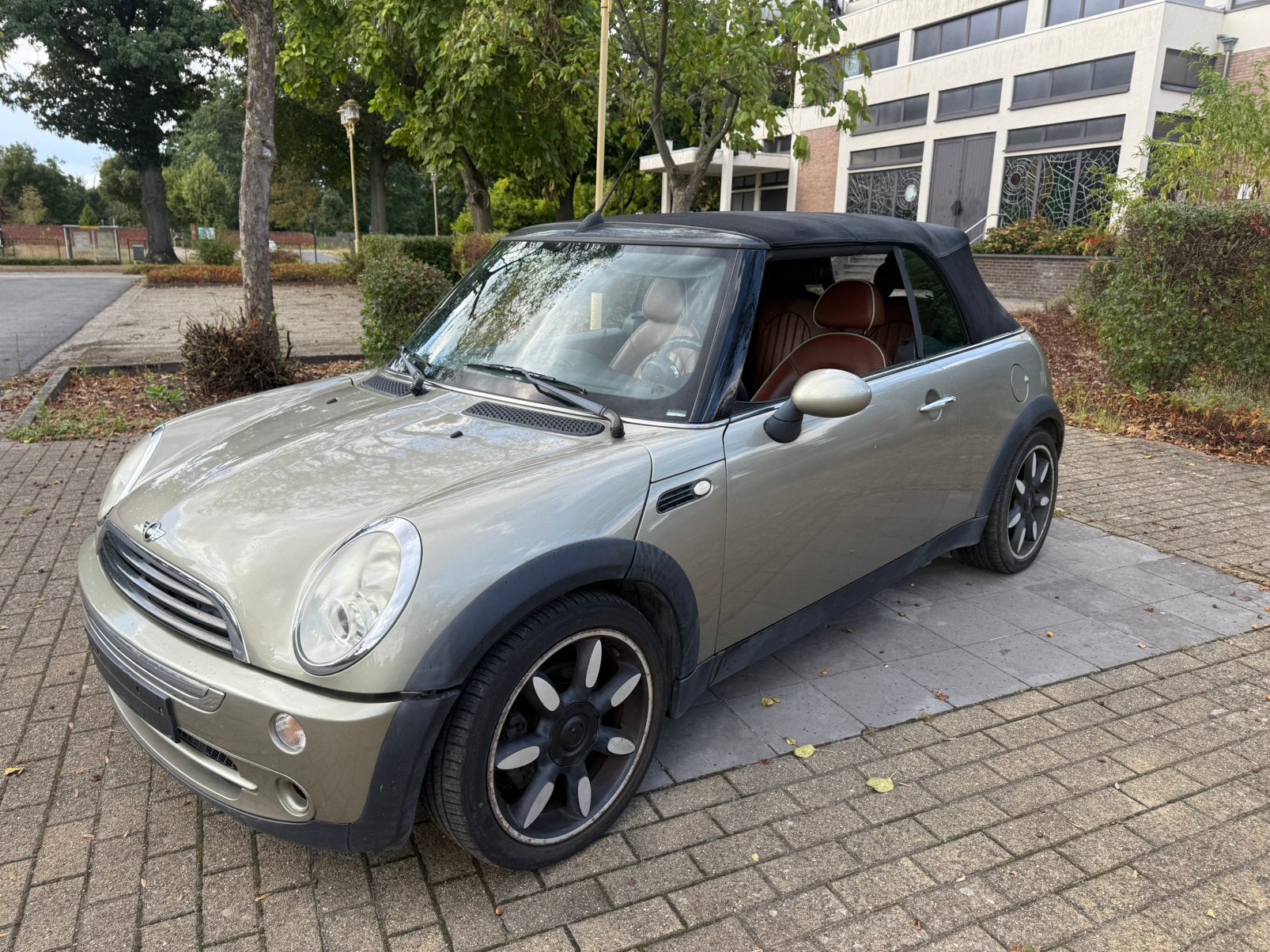 MINI COOPER SIDEWALK CABRIO 2008 139.000km BENZINE GEKEURD, Auto's, Mini, Leder, Bedrijf, Radio, Te koop