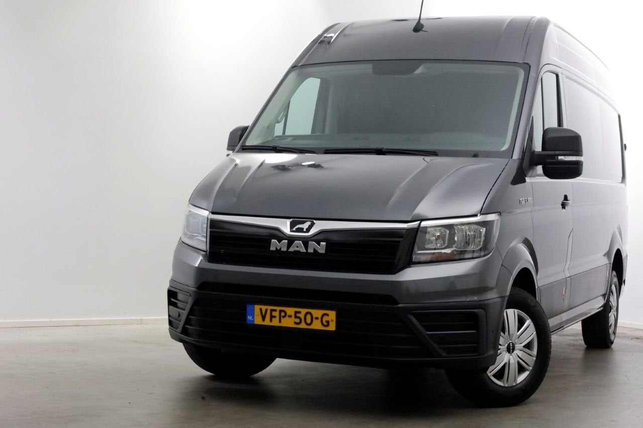 MAN TGE 3.180 2.0 177pk RWD L3H3 (L2H2) Navi/Camera/Trekhaak, Auto's, Bedrijf, Electronic Stability Program (ESP), 265 g/km, Te koop