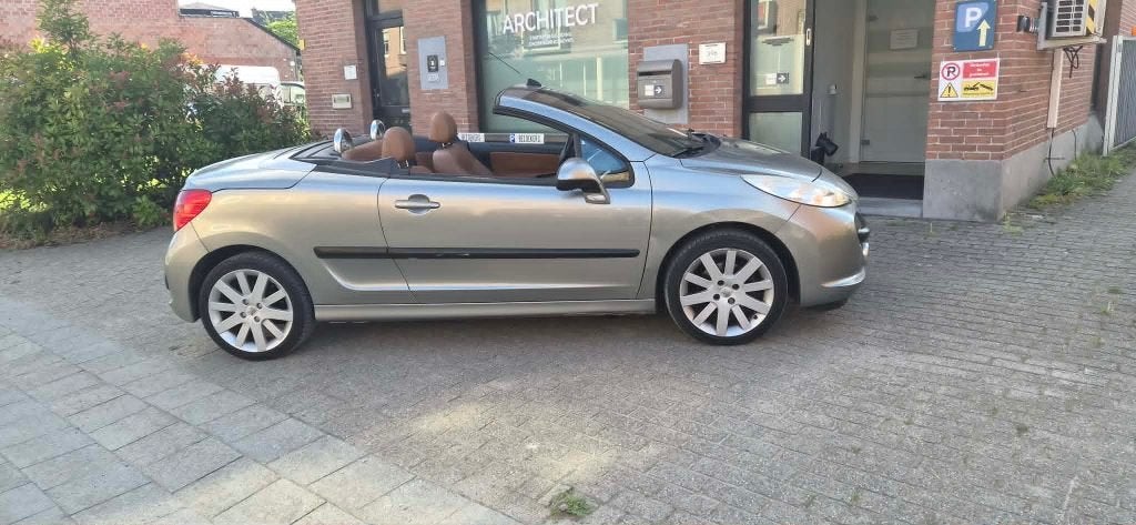 PEUGOET 207 CABRIOLET IN ZEER GOEDE STAAT, Voorwielaandrijving, 4 zetels, 4 cilinders, Cabriolet