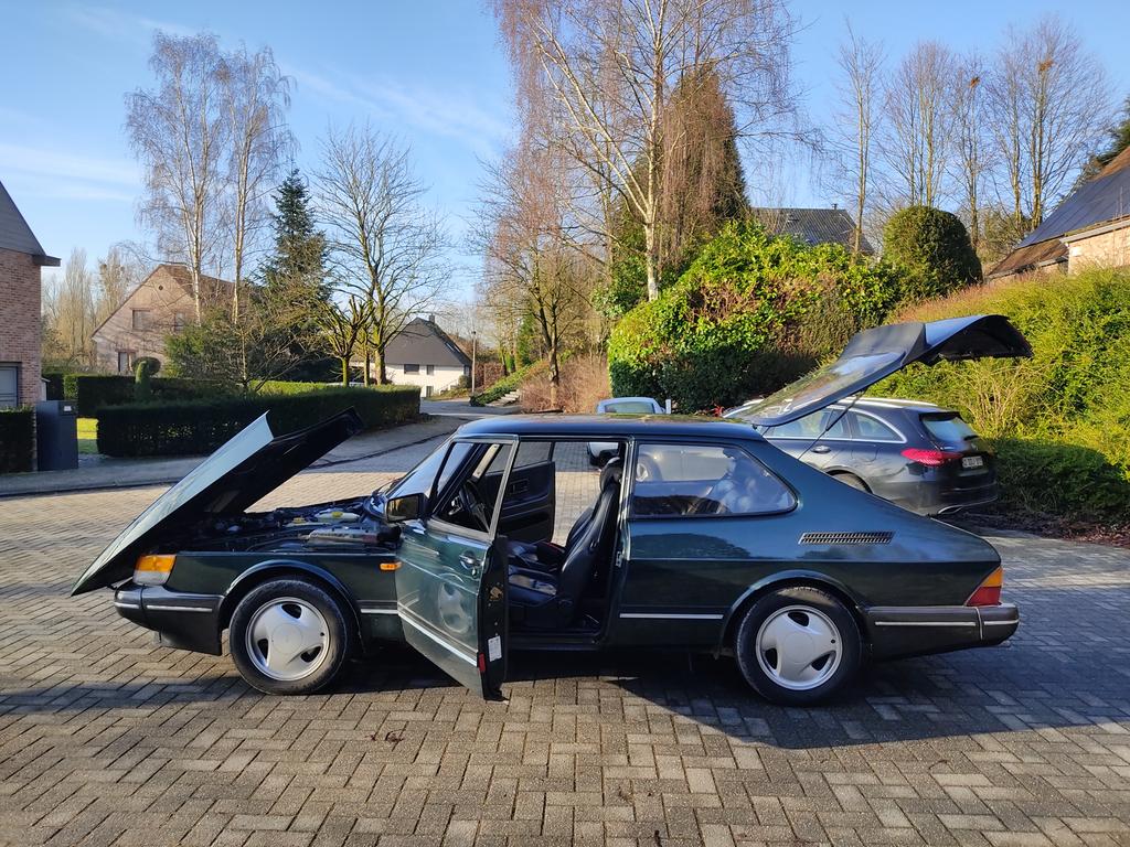 Saab 900 turbo LPT 16v, Autos, Oldtimers & Ancêtres, Particulier, Saab, Essence, Coupé, 3 portes, Boîte manuelle, Vert, Gris, Cuir