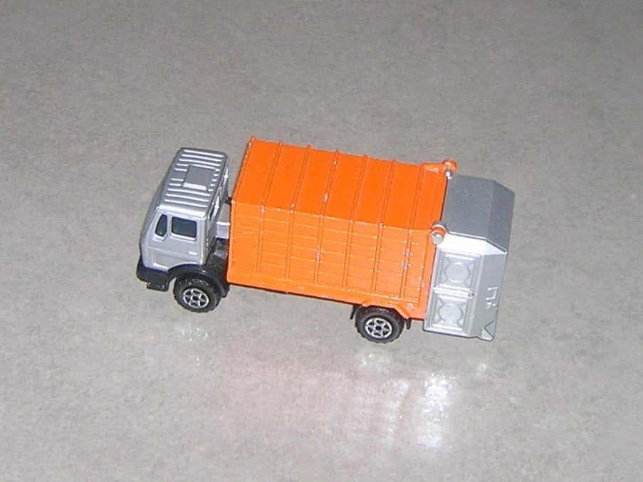 Majorette Mercedes vuilniswagen, Hobby & Loisirs créatifs, Voitures miniatures | Échelles Autre, Enlèvement, Comme neuf, Bus ou Camion