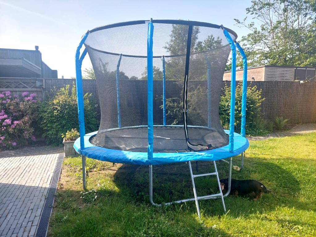 Trampoline, Ophalen