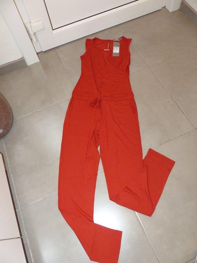 Rode Jumpsuit D'Auvry - maat XS, Kleding | Dames, Jumpsuits, Ophalen of Verzenden, Zo goed als nieuw, D'Auvry, Maat 34 (XS) of kleiner