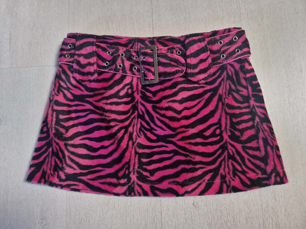 prachtige korte rok Queen of Darkness, Kleding | Dames, Ophalen, Zo goed als nieuw, Roze, Boven de knie
