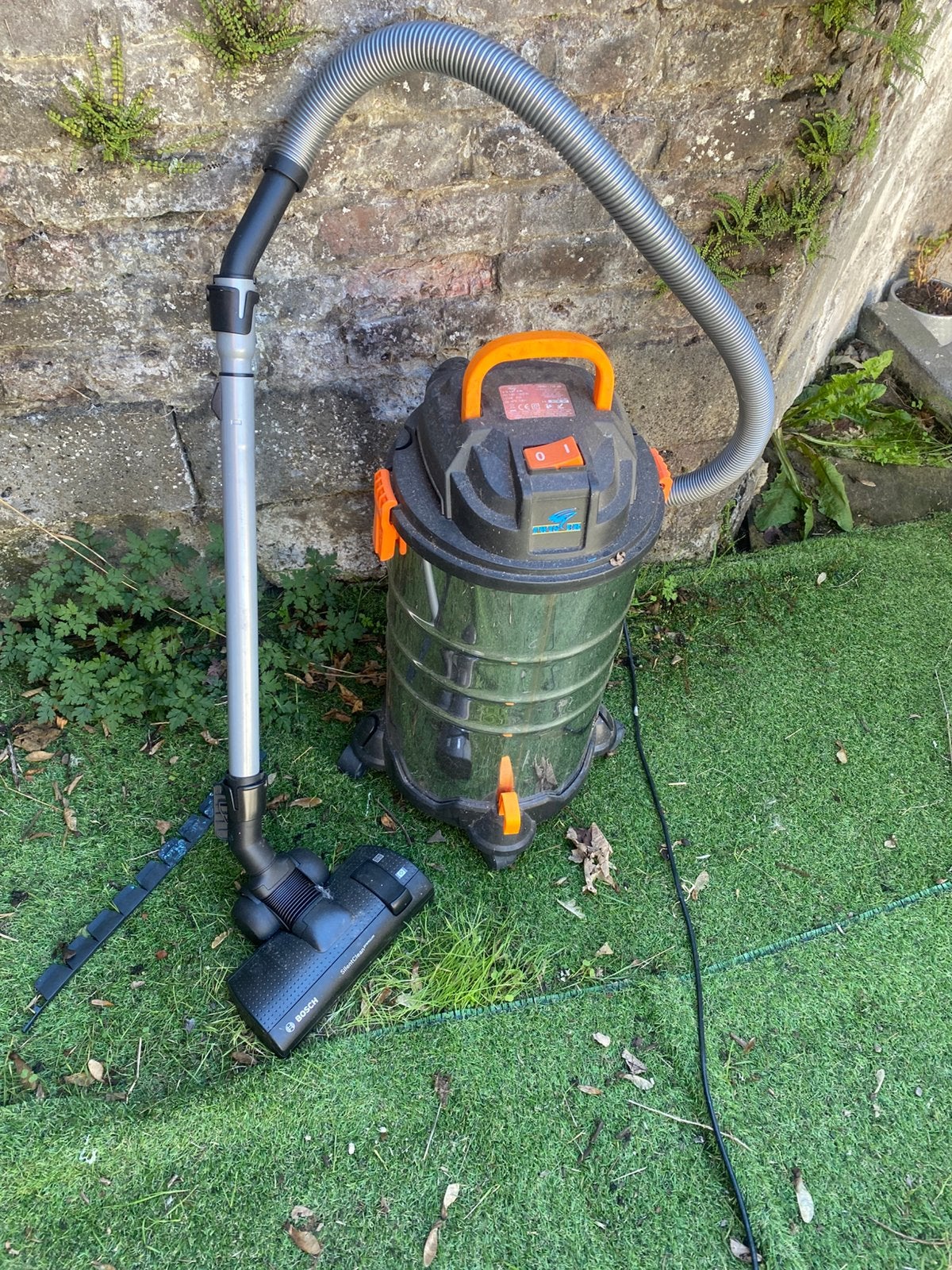 Aspirateur, Electroménager, Enlèvement, Comme neuf