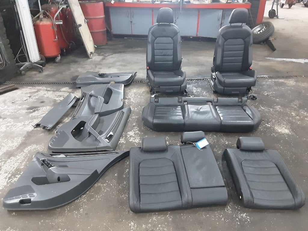 INTERIEUR Volkswagen Golf VII (AUA) (01-2012/03-2021), Auto-onderdelen, Gebruikt, Volkswagen, Mevr. I. Hauben, Rue de l'Espoir 34 34
4030  GRIVEGNÉE, BE