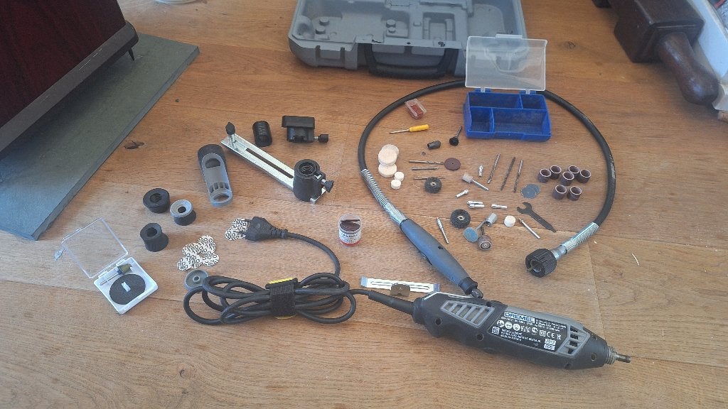 DREMEL 4000 (4000-4/65), Bricolage & Construction, Enlèvement ou Envoi, Comme neuf, Jeu d'outils, Autres marques