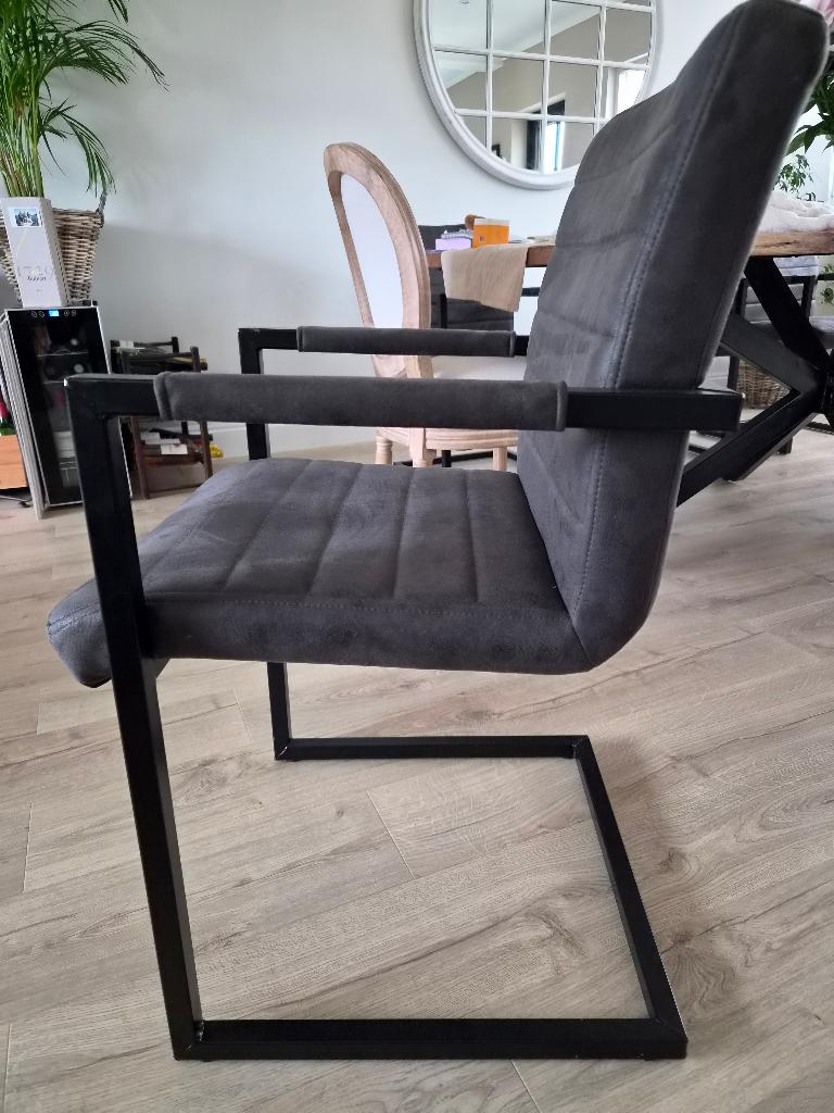 Designstoelen, Huis en Inrichting, Stoelen, Zo goed als nieuw, Vijf, Zes of meer stoelen, Metaal, Zwart, Ophalen