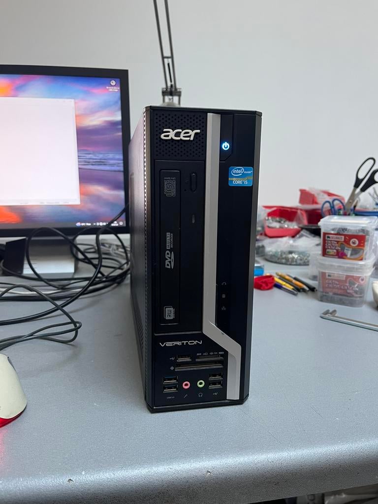 Pc tour - Acer, Computers en Software, Desktop Pc's, Zo goed als nieuw, 2 tot 3 Ghz, SSD, 8 GB, Ophalen