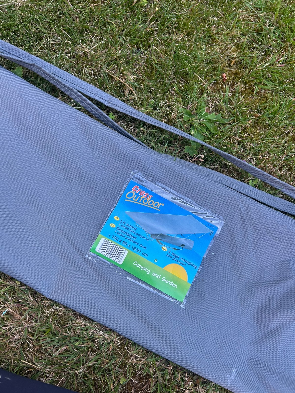 Veldbed, Caravans en Kamperen, Ophalen, Zo goed als nieuw