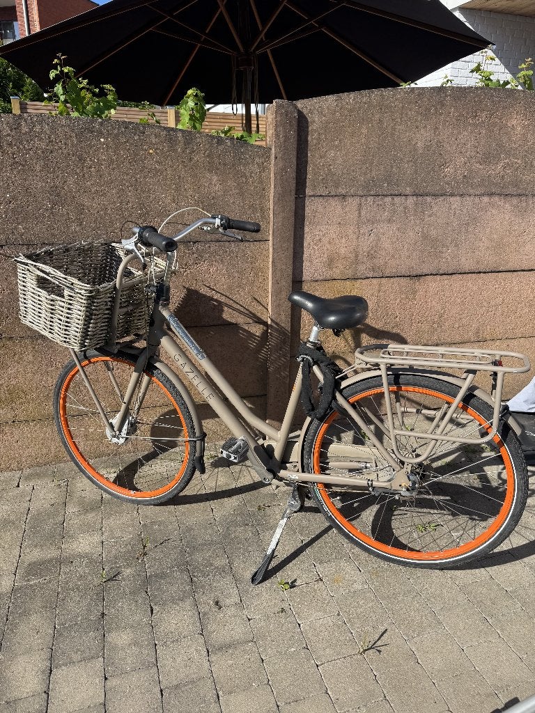 Gazelle Heavy Duty Damesfiets, Ophalen, Versnellingen, Gazelle, Trommelrem