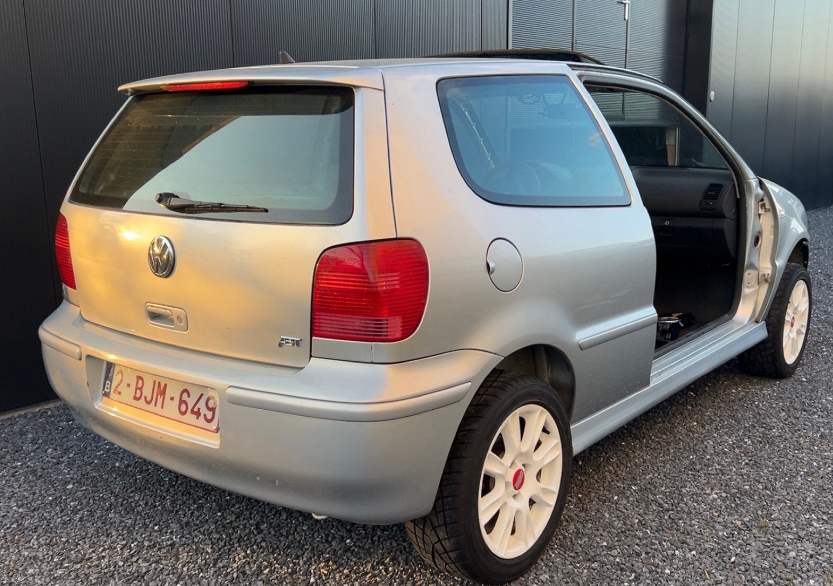 Caisse de vw polo gti, Enlèvement