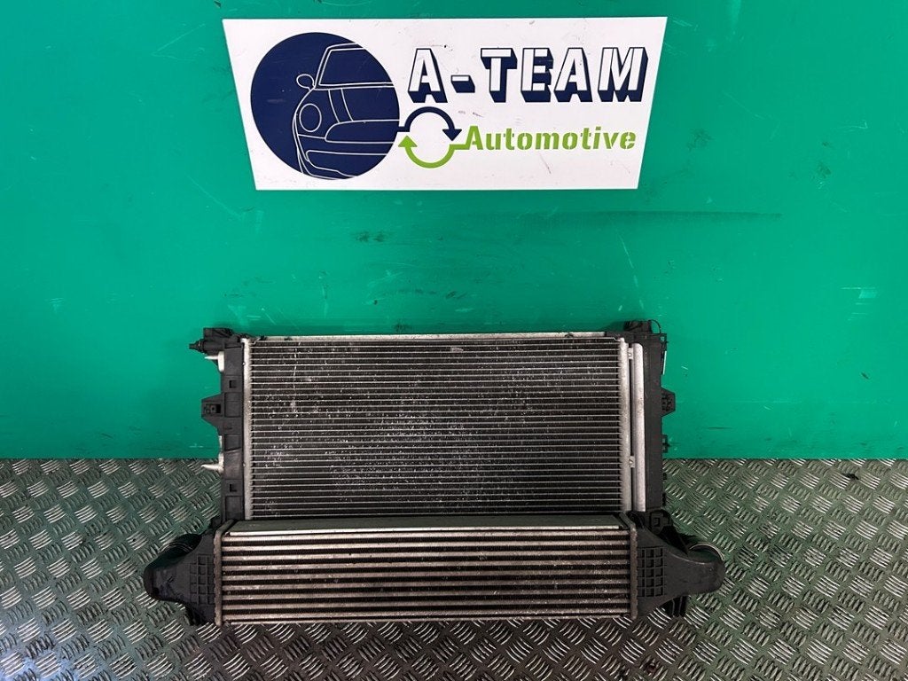 RADIATEUR COMPLET A (W176) (|A2465001303|A2465000054|), Mercedes-Benz, Utilisé, Dialog.mb@mercedes-benz.com, Mercedes-Benz AG