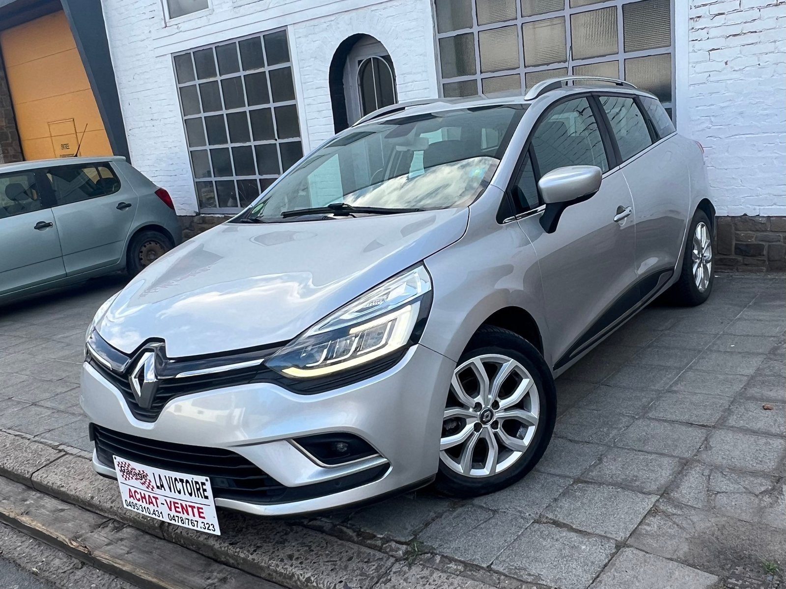 Renault CLio break 1.5 DCI 2017 année 66kw 0032478767323, https://public.car-pass.be/vhr/9a0ce4a5-3184-4d34-9da0-c0938c62df05