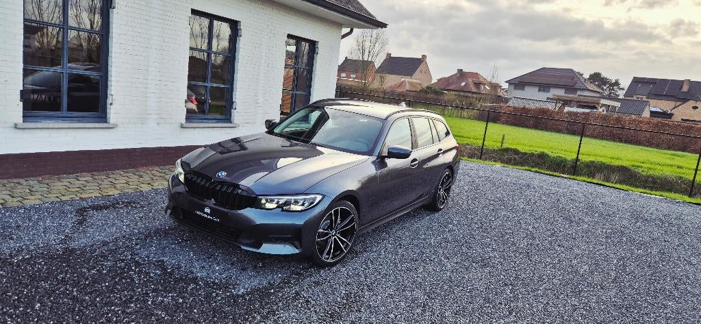 BMW 316DA Touring-LED-Navigatie-Virtual-Leder-Carplay-12MGAR, Auto's, BMW, Achterwielaandrijving, 1995 cc, 4 cilinders, 127 g/km