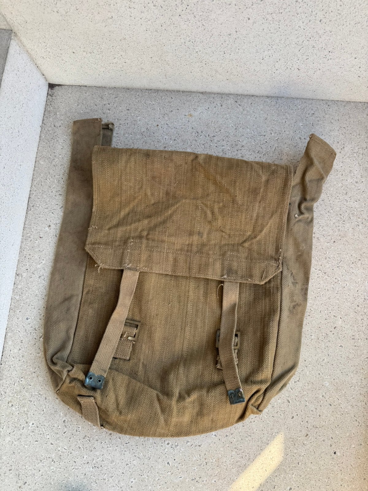 Large Pack 1942, Enlèvement ou Envoi