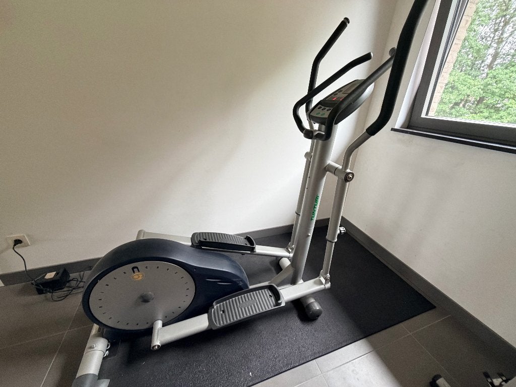 Tunturi Crosstrainer in goede staat, Ophalen, Gebruikt, Benen, Crosstrainer