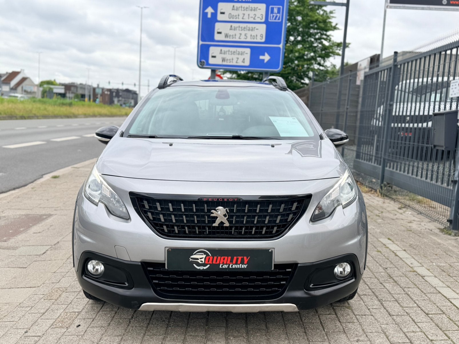 Peugeot 2008 GT-LINE 2017 098000km Automaat Pano Leder Full, Autos, Peugeot, Achat, Euro 6, Entreprise, 110 g/km