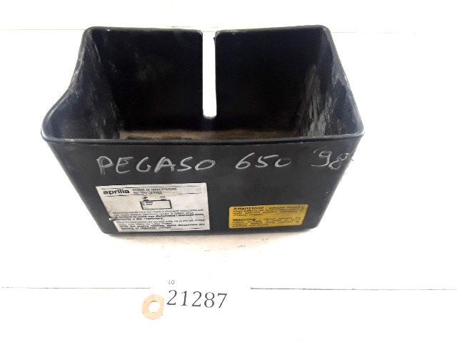 Pegaso 650 1992 - 2005 Aprilia Batterijbak D1-39303, Motos, Pièces | Autre