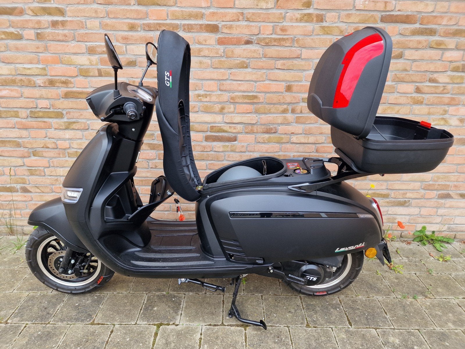 GTS Levanti Classe A, Vélos & Vélomoteurs, Vélomoteurs & Scooters bridés, Neuf, Autres marques, Enlèvement, Essence