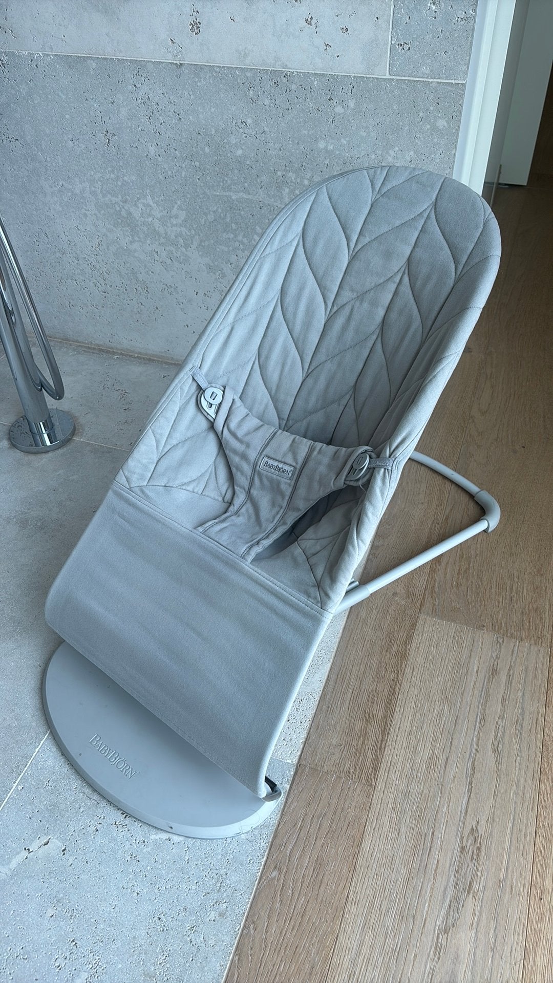 Baby wipper Babybjörn grijs, Kinderen en Baby's, Badjes en Verzorging, Ophalen, Zo goed als nieuw