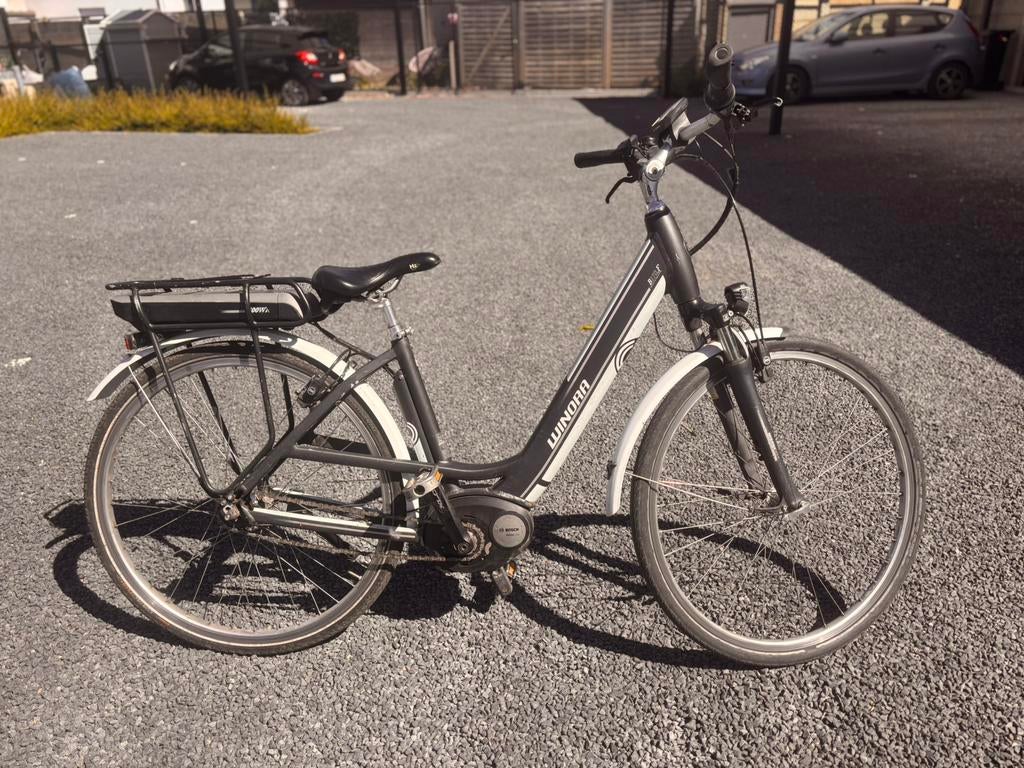 Elektrische fiets middenmotor bosch, Ophalen, Zo goed als nieuw