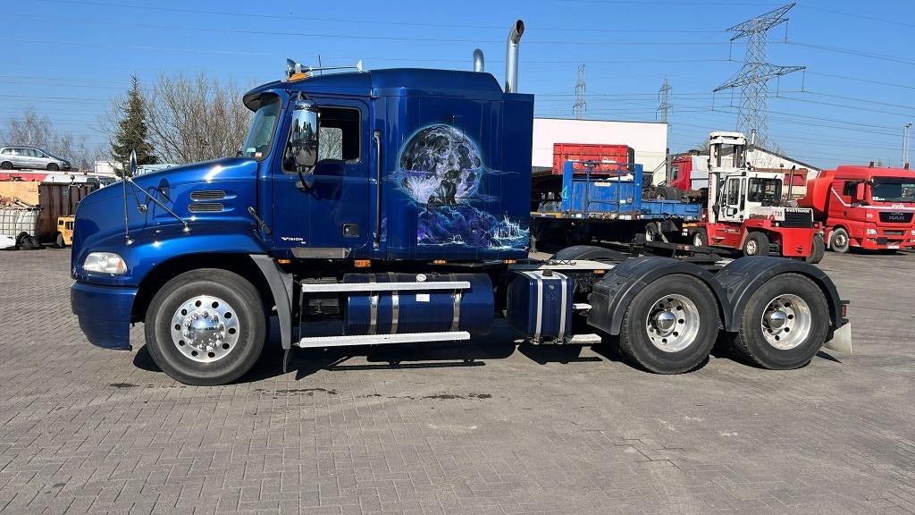 Camion Mack 2003, Autres marques, Achat, Boîte manuelle, 2 portes