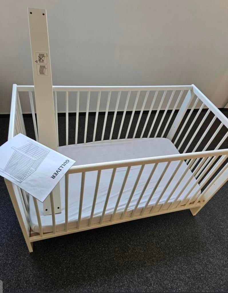 Babybedje ikea met matras (zo goed als nieuw) en toebehoren, Enlèvement, Matelas