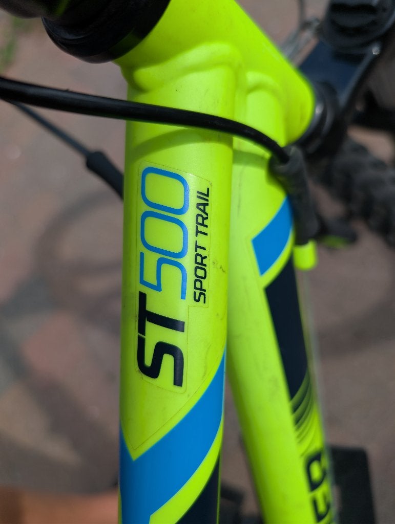 Rockrider 500 st 24 inch fiets, Fietsen en Brommers, Fietsen | Kinderfietsjes, Ophalen, 20 inch of meer, Gebruikt, Velgrem
