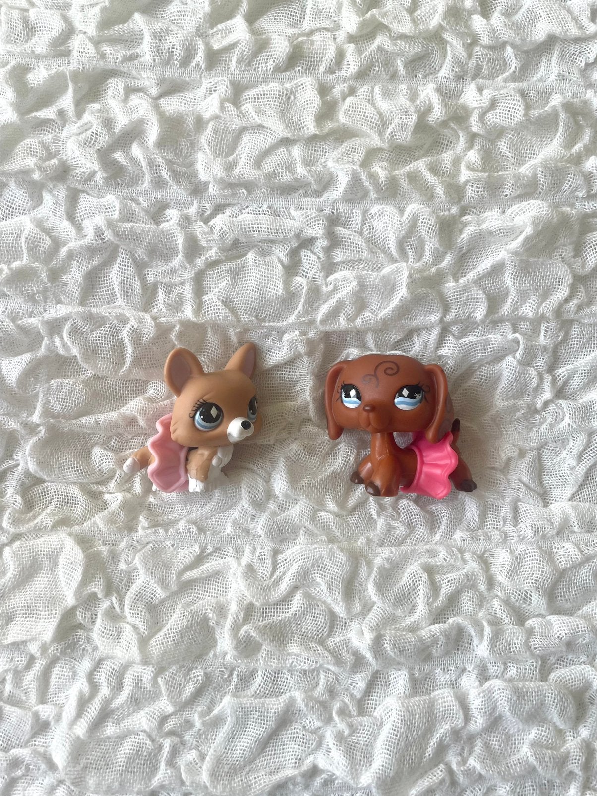 Littlest Pet Shop LPS #639 Corgi & #640 Teckel Pet Pairs, Verzamelen, Verzenden, Zo goed als nieuw