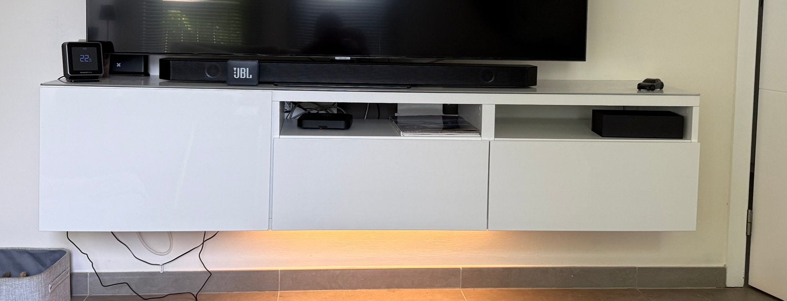 Tv kast ikea, Computers en Software, Netwerk switches, Ophalen, Gebruikt