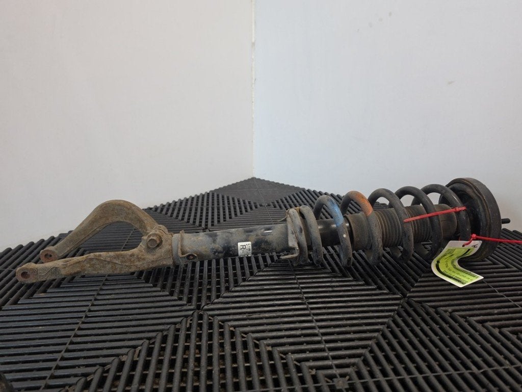 AMORTISSEUR OU ABSORBEUR DE CHOC AVANT DROIT Accord (CU), Hanauer Landstraße  222-224
60314  Frankfurt am Main, DE, Honda, Utilisé