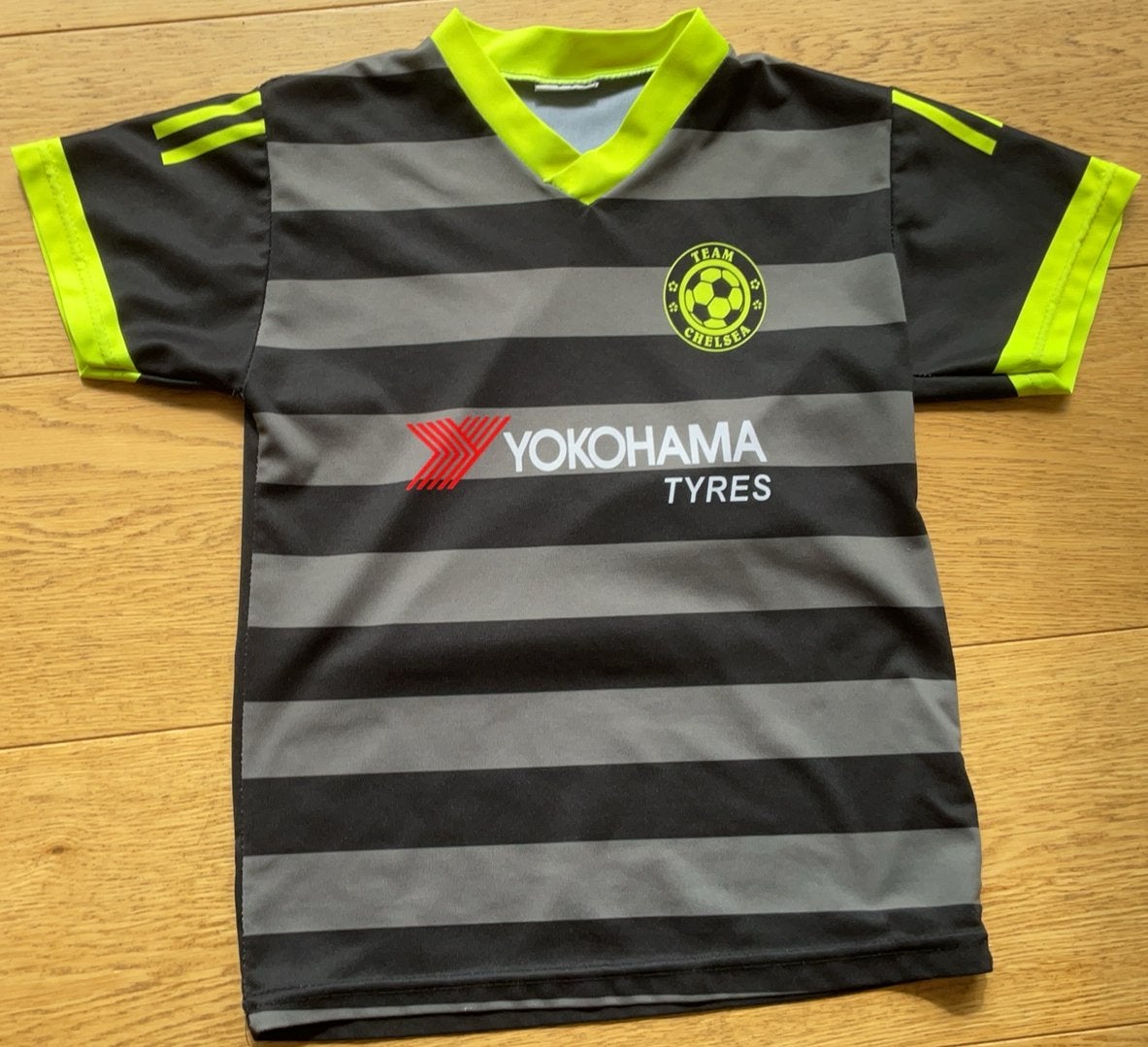 Eden Hazard voetbal t-shirt chelsea, Ophalen, Zo goed als nieuw