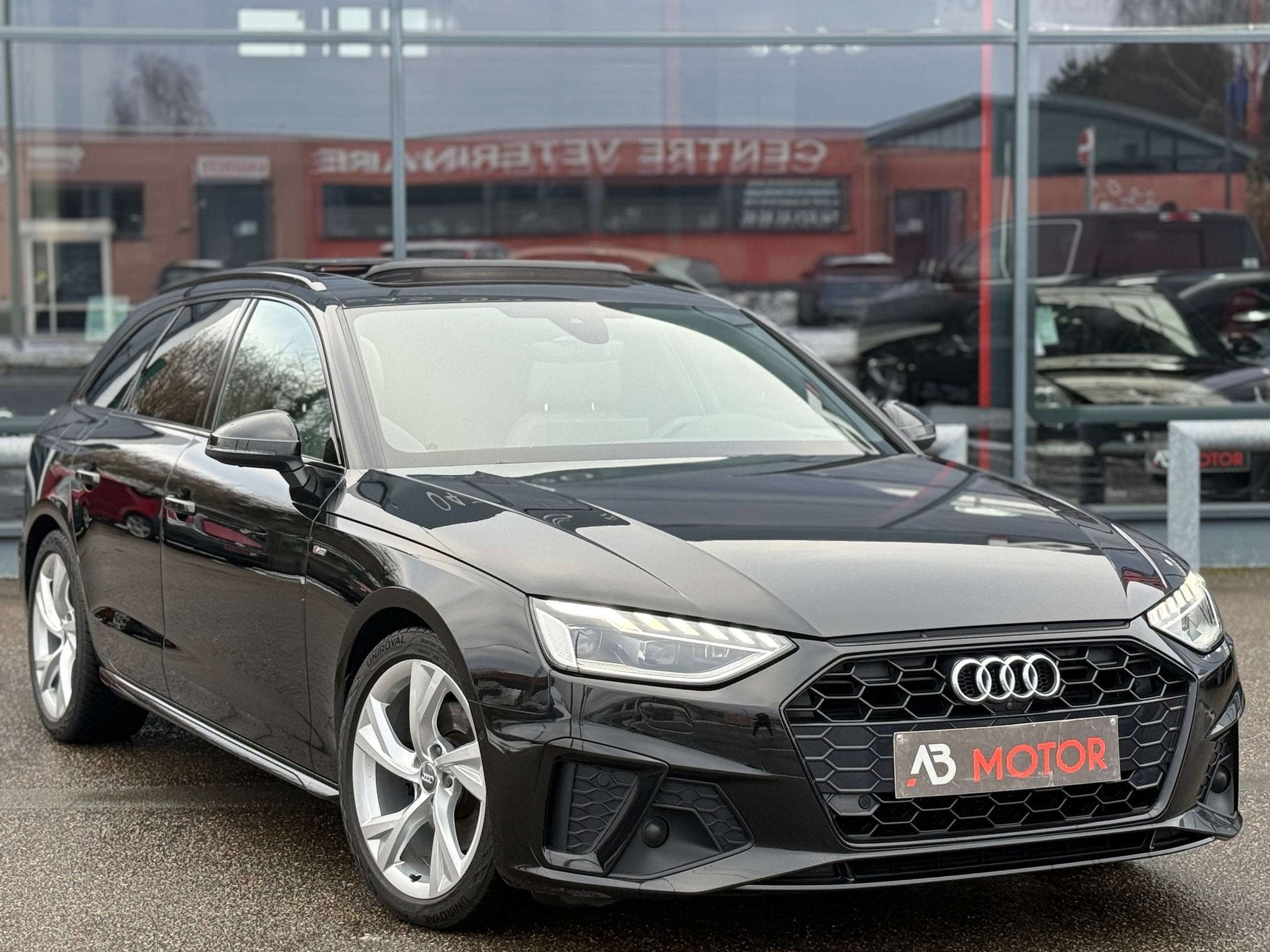 Audi A4 Avant 35 TDi S line S tronic PANO CAMERA COCKPIT, Auto's, Audi, Euro 6, 4 cilinders, Zwart, 120 kW