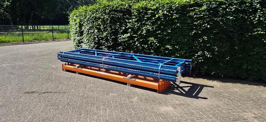 12,8 meter stow palletstelling , magazijnstelling, Ophalen