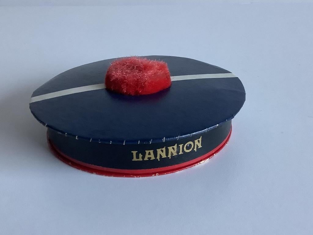 Boîte à bonbons vintage française Lannion, Antiquités & Art, Enlèvement ou Envoi
