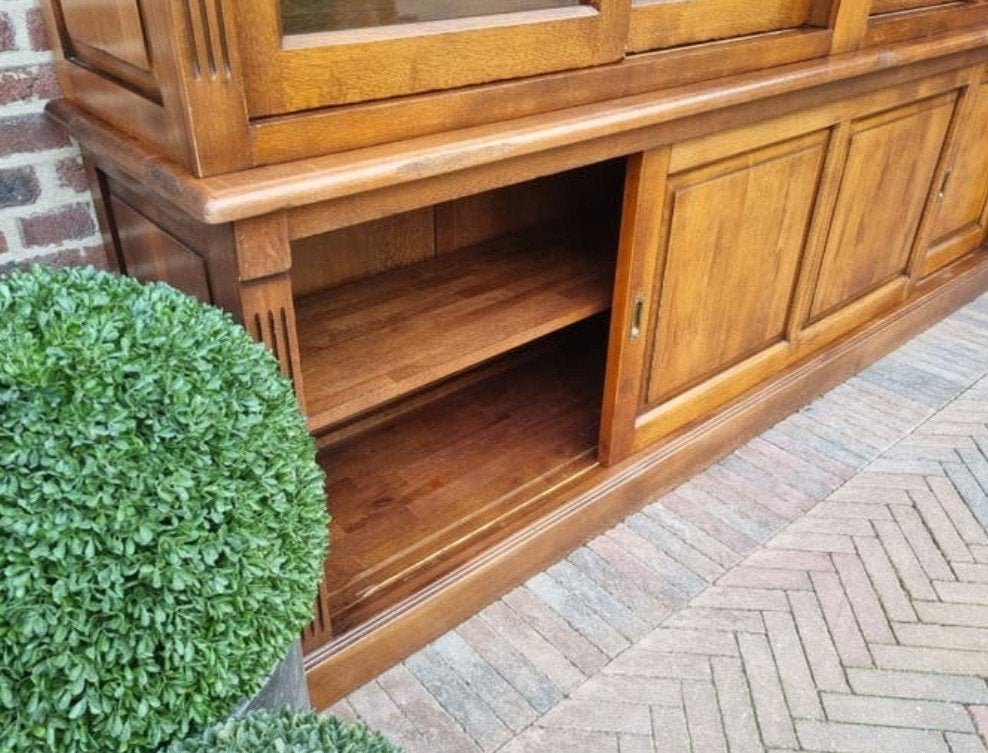 Eiken flamant buffetkast/vitrinekast GRATIS LEVERING, Ophalen, Flamant, Zo goed als nieuw, 200 cm of meer