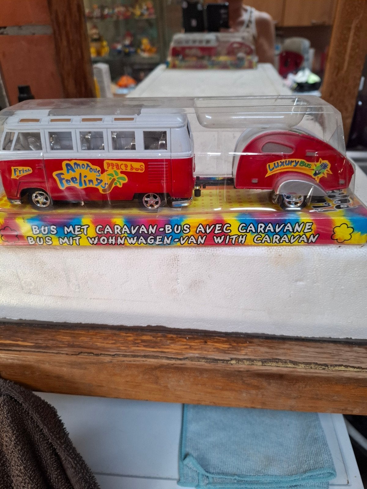 Bus met caravan, Ophalen, Zo goed als nieuw, Auto's