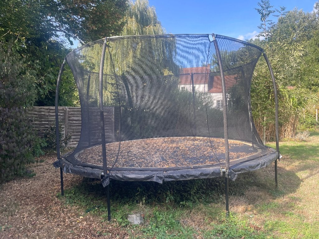 Trampoline, Enlèvement, Utilisé