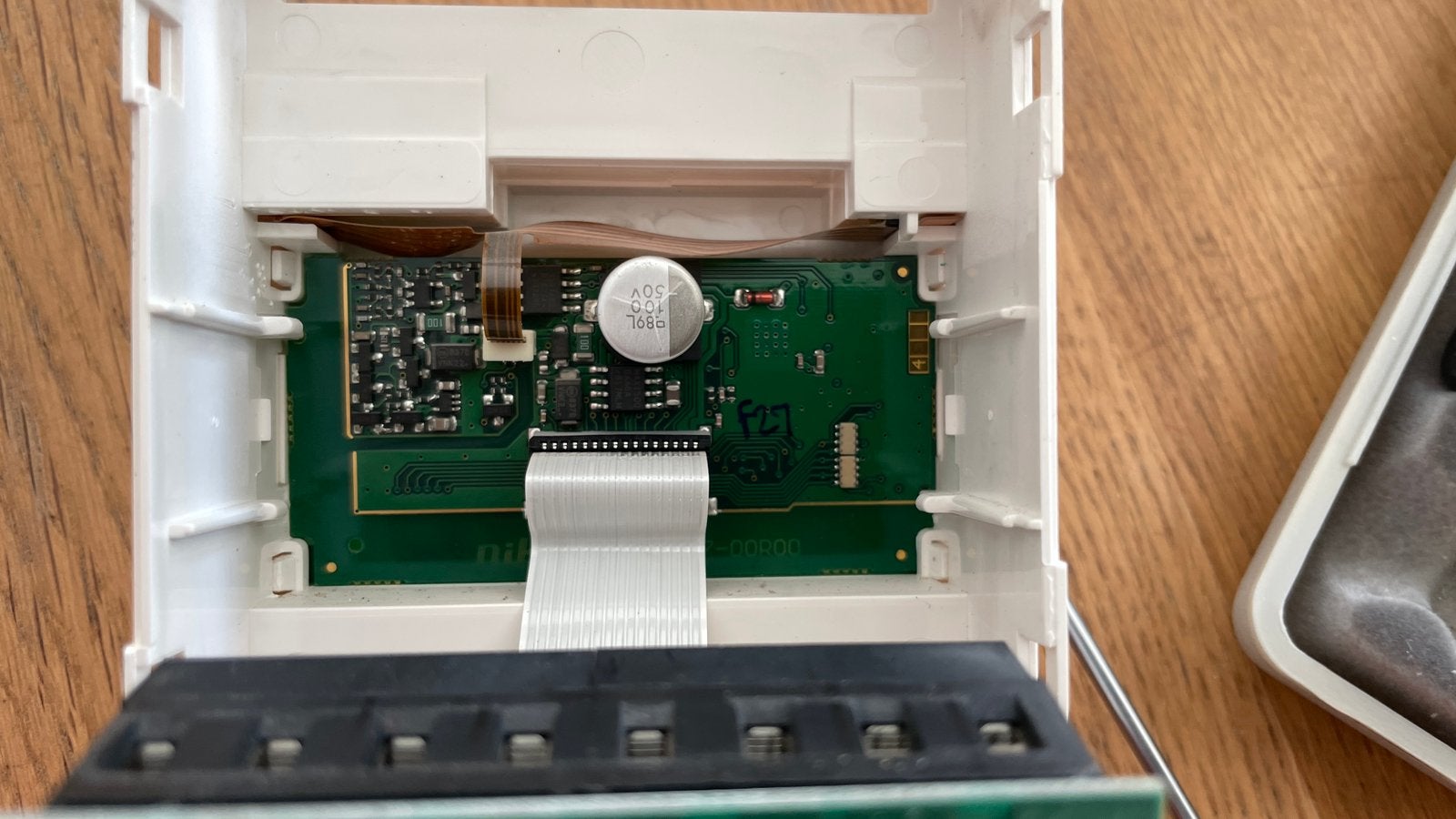 Op zoek naar een defecte Niko Home Control 4U Module, Bricolage & Construction, Enlèvement, Utilisé