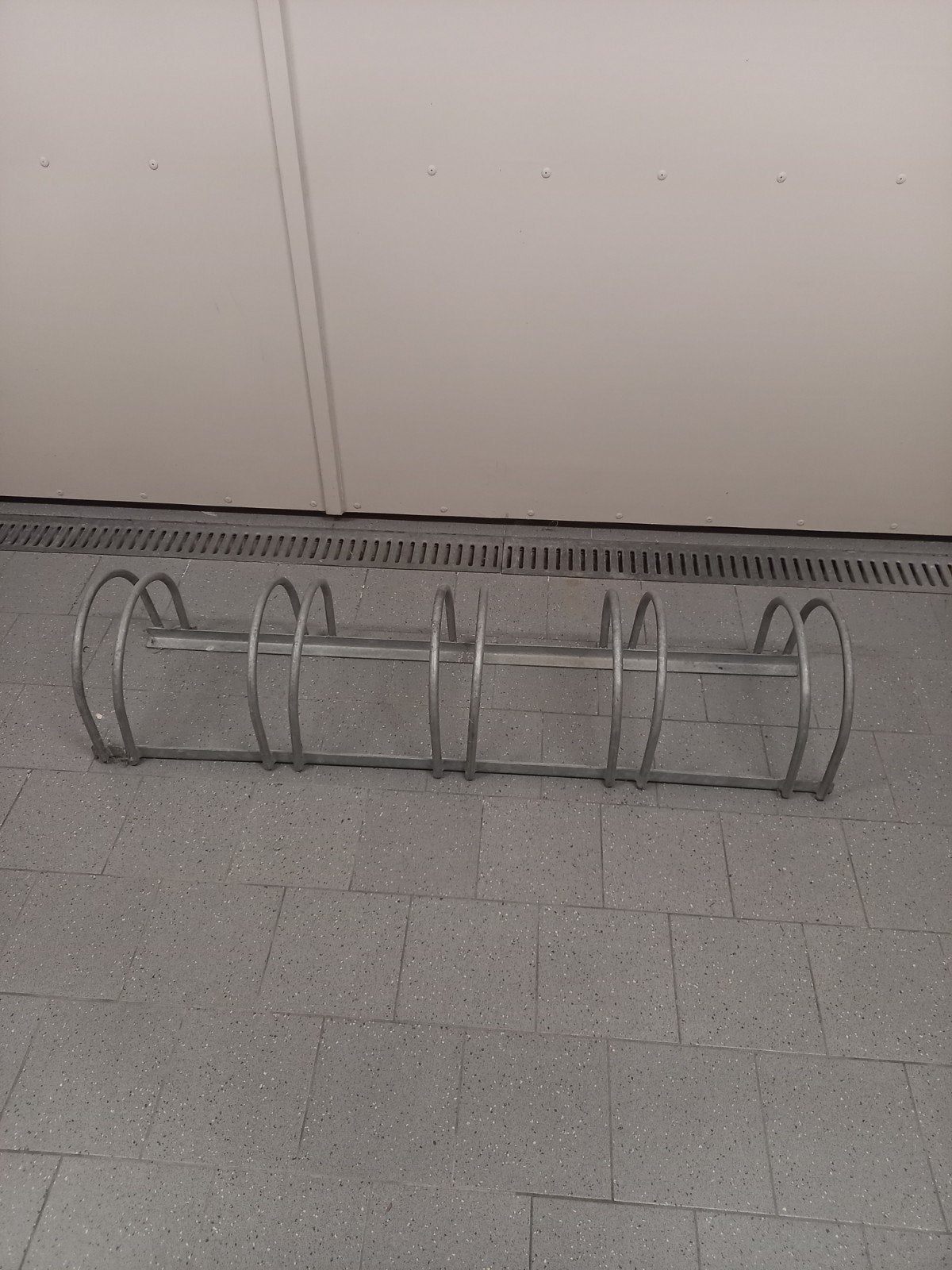 ijzeren fietsenrek, Ophalen
