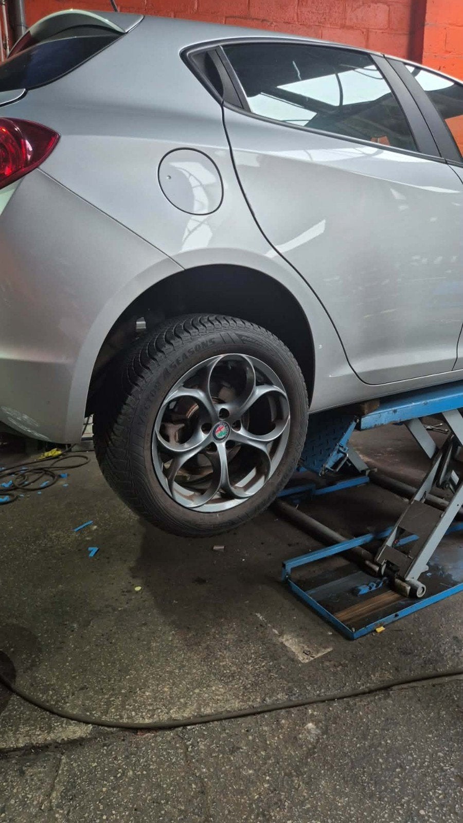 17" 5x110 Alfa Romeo Giulietta velgen, Auto-onderdelen, Overige, Gebruikt, Velg(en), All Season