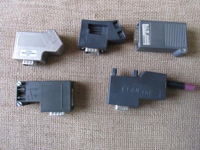 Perceel 1: 5 Profibus- en Can-busconnectoren, Ophalen of Verzenden, Gebruikt, Accessoires