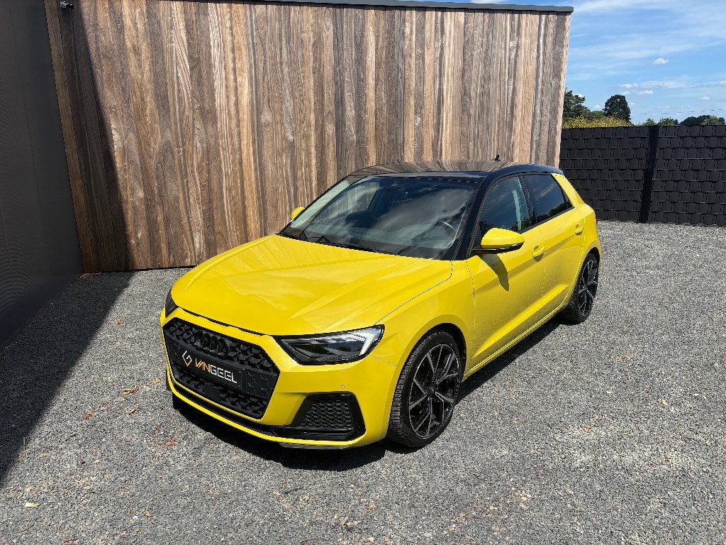 Audi A1, Stof, A1, Electronic Stability Program (ESP), Geel