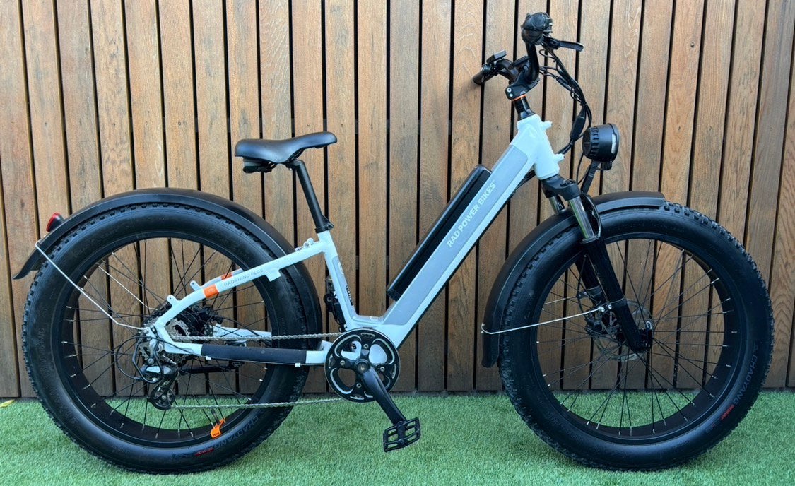 Rad Rhino 6 Plus Step-Thru E-bike, Fietsen en Brommers, Fietsen | Dames | Damesfietsen, Zo goed als nieuw, Overige merken, Versnellingen