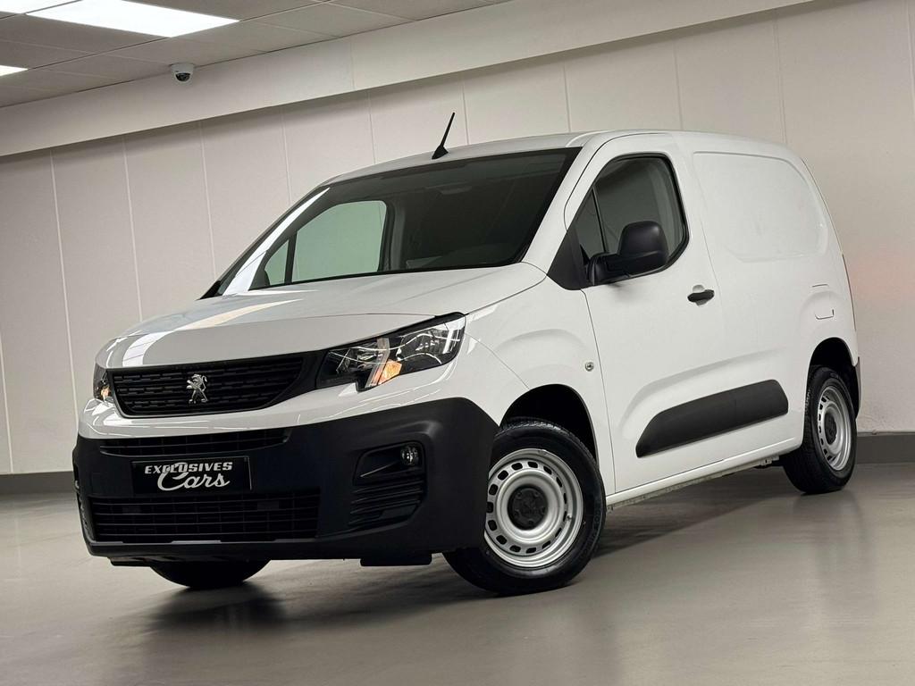 Peugeot Partner HDI 75CV 3PLACES UTILITAIRE GPS TVAC/BTW, Autos, Camionnettes & Utilitaires, Entreprise, Achat, ABS, Airbags, Air conditionné