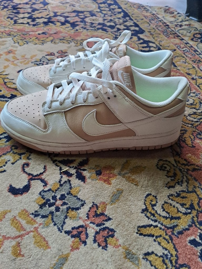 Nike dunk low M 44 unisex, Vêtements | Hommes, Chaussures, Neuf, Autres couleurs, Nike, Enlèvement